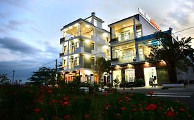 Nha Nghi Hung Hoa